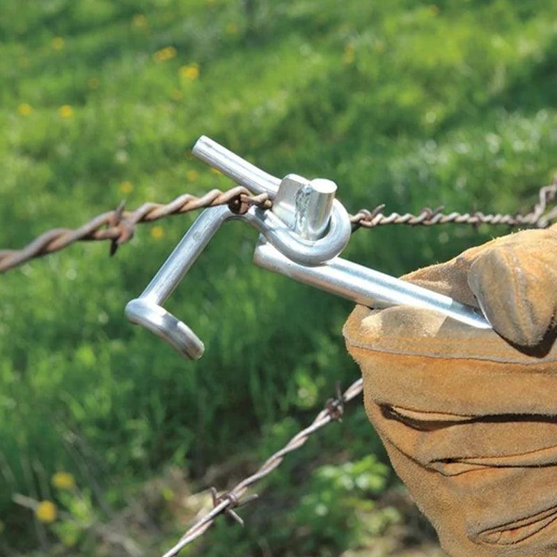 Saker fence wire tensioning tool