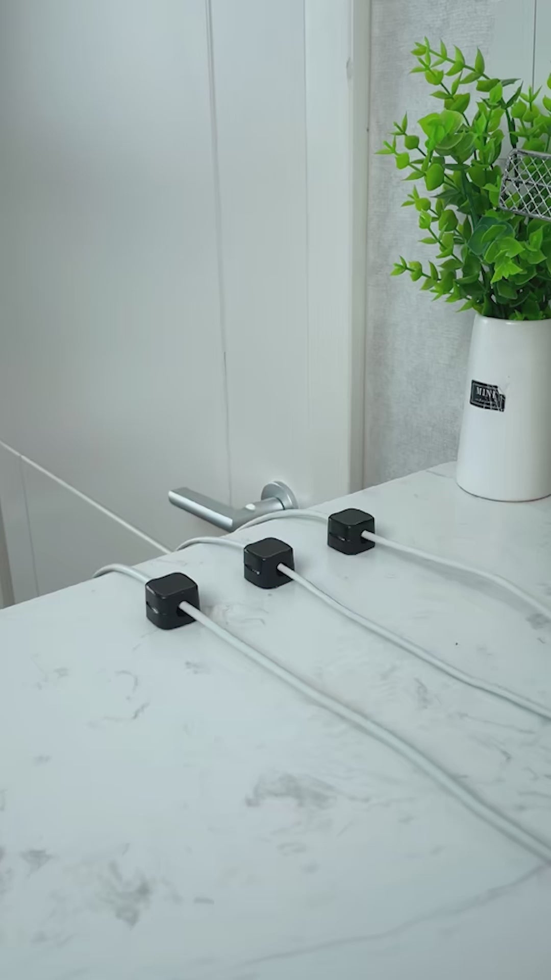SAKER® Cable Organizer
