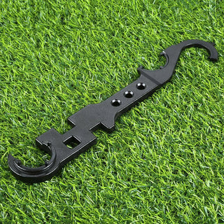 Saker Outdoor Multifunction Removal Tool Nut Wrench